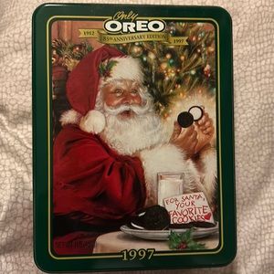 Vintage 1997 Oreo Cookie 85th Anniversary Edition Canister Tin Santa Christmas